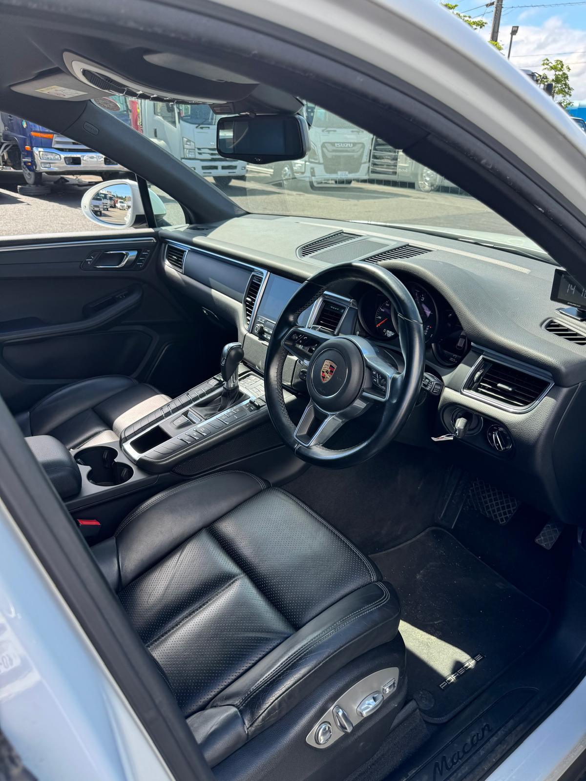 Porsche MACAN 2017-17 258448-14