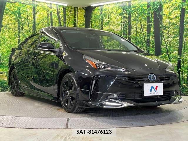 Toyota PRIUS 2021-10 282089-16