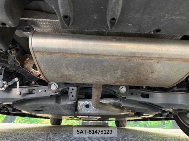 Toyota PRIUS 2021-10 282089-19