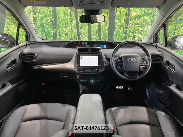 Toyota PRIUS 2021-10 282089-1