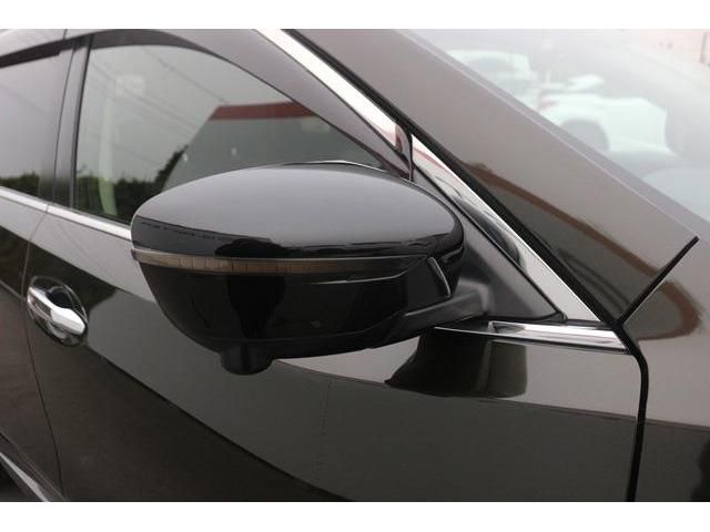 Nissan X-TRAIL 2018-07 180394-7