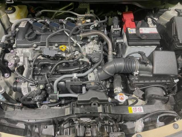 Toyota YARIS CROSS 2023-03 182814-17