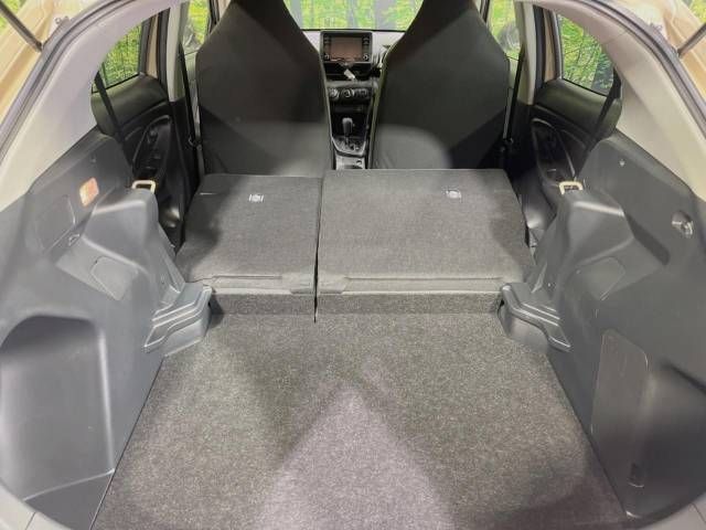 Toyota YARIS CROSS 2023-03 182814-10