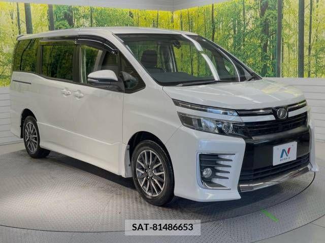 Toyota VOXY 2014-02 330794-16