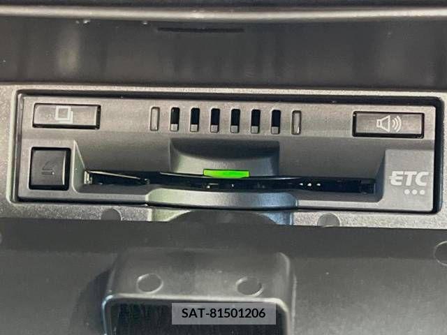 Toyota VOXY 2021-10 289074-7