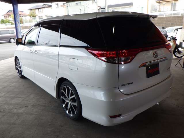 Toyota ESTIMA 2011-04 19359-7