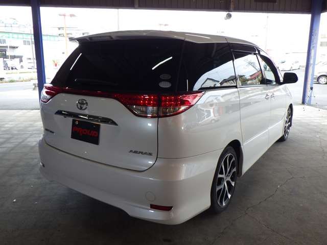 Toyota ESTIMA 2011-04 19359-5
