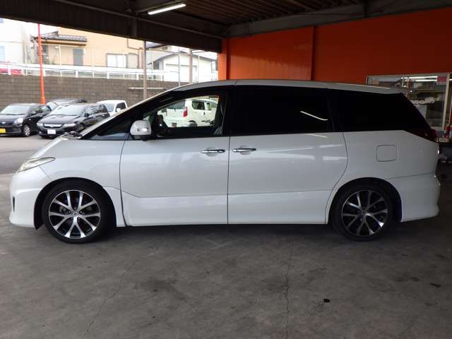 Toyota ESTIMA 2011-04 19359-8