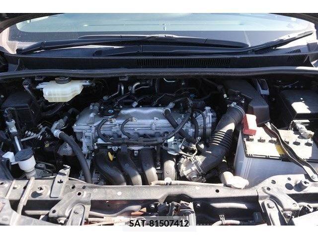 Toyota VOXY 2017-11 211664-17