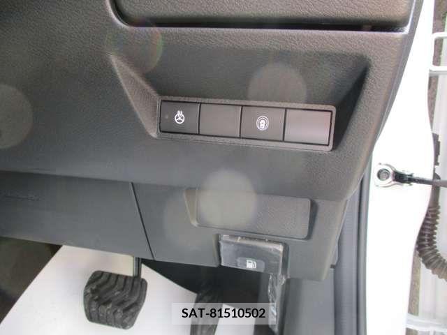 Nissan AURA 2023-09 293913-9