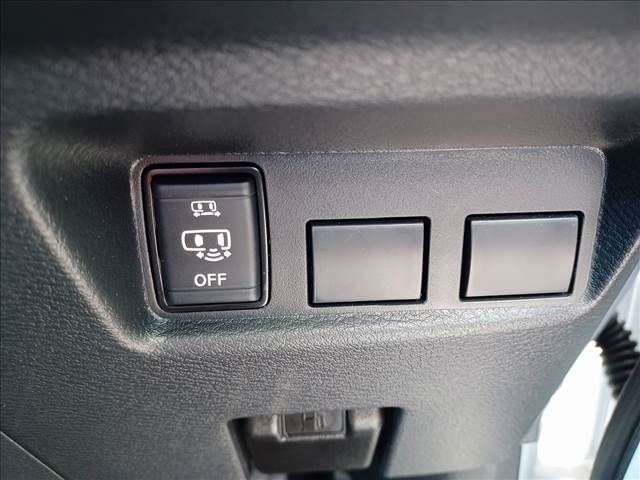 Nissan ROOX 2022-06 21789-15