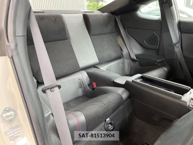 Subaru BRZ 2021-08 326445-7