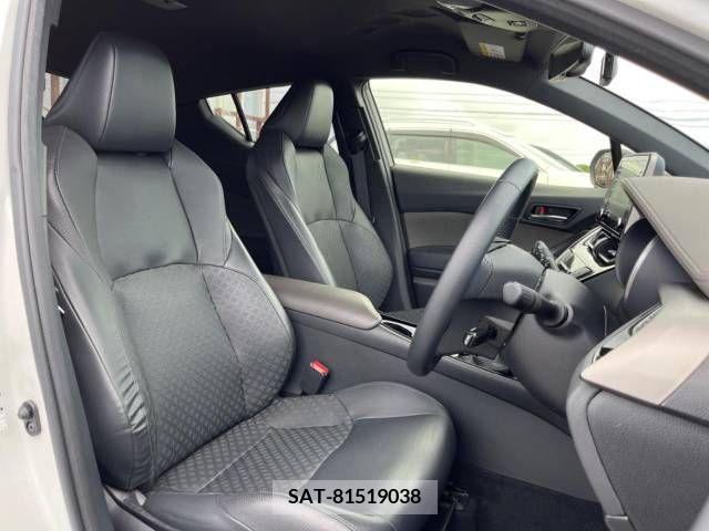 Toyota C-HR 2020-03 357757-11