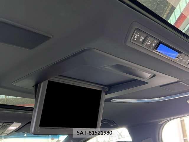 Toyota ALPHARD 2018-08 229749-7
