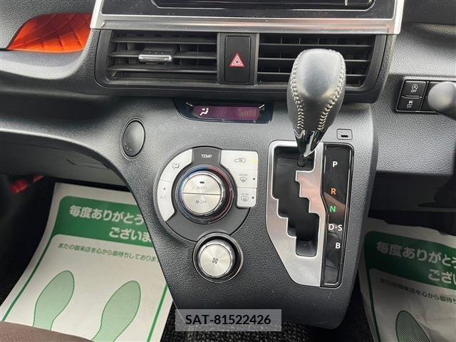Toyota SIENTA 2018-10 256855-13