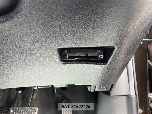 Toyota SIENTA 2018-10 256855-12