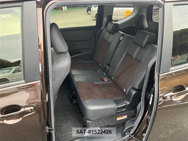 Toyota SIENTA 2018-10 256855-3