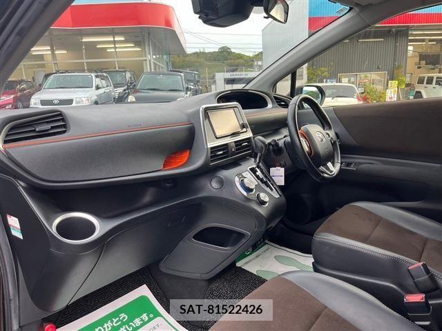 Toyota SIENTA 2018-10 256855-17