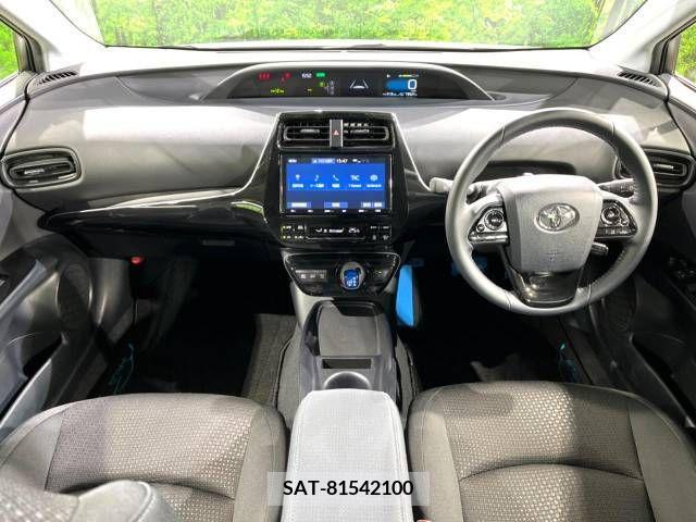 Toyota PRIUS 2021-02 213266-1
