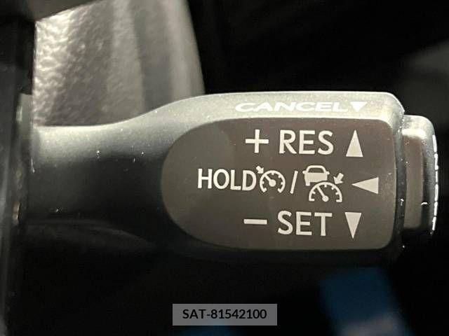 Toyota PRIUS 2021-02 213266-3