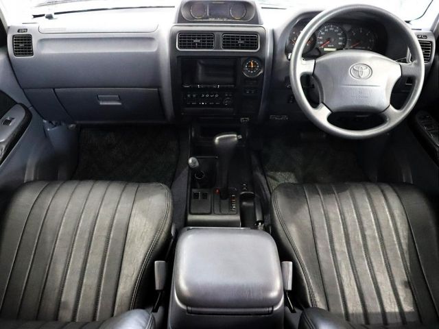 Toyota PRADO 2000-01 7889-2