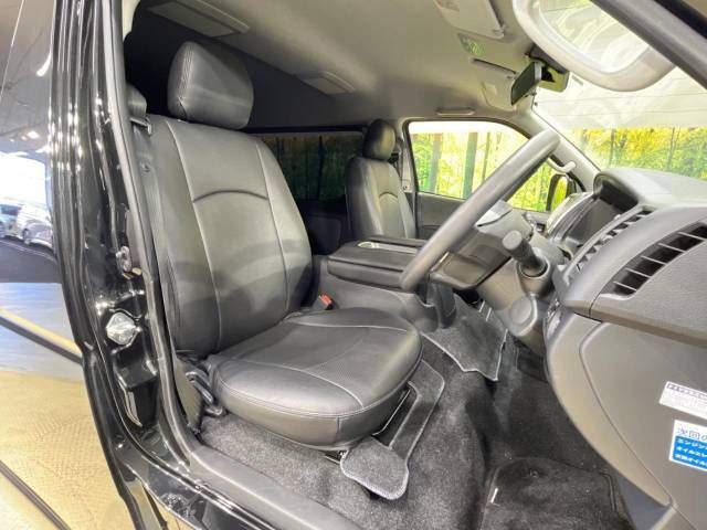 Toyota HIACE WAGON 2022-12 12683-8