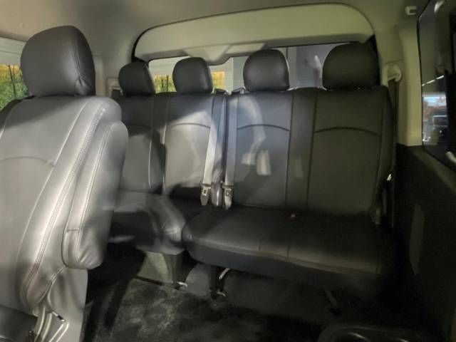Toyota HIACE WAGON 2022-12 12683-9