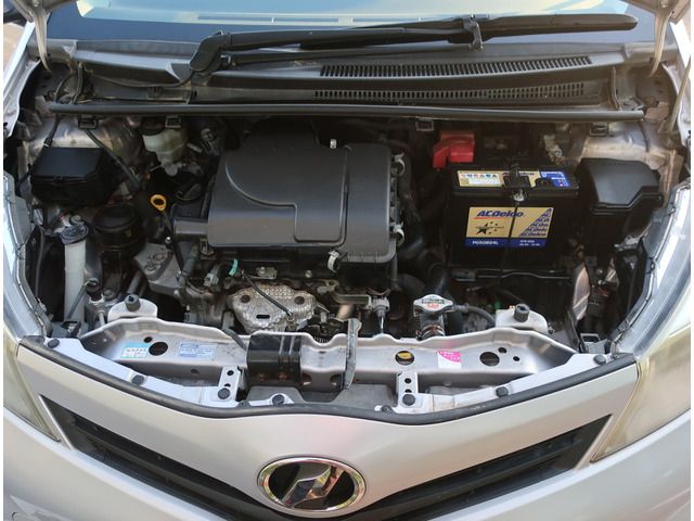 Toyota VITZ 2013-03 189531-7