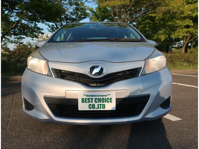 Toyota VITZ 2013-03 189531-3