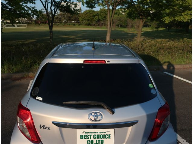 Toyota VITZ 2013-03 189531-14