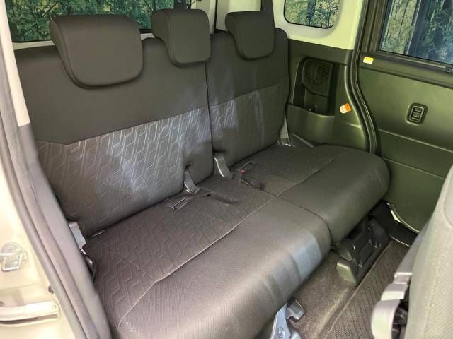 Toyota ROOMY 2019-03 29095-9