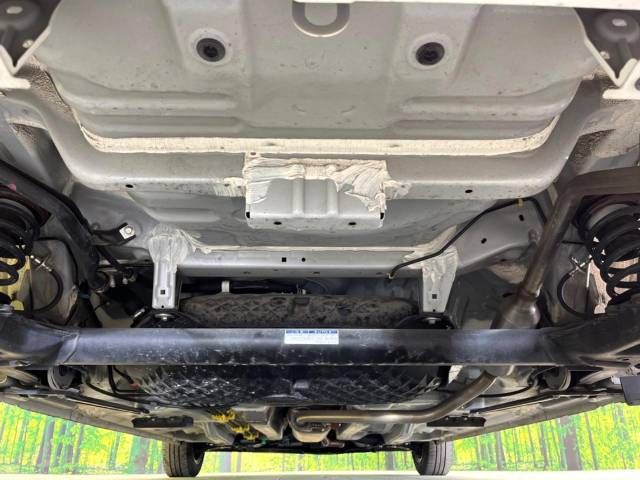 Toyota ROOMY 2019-03 29095-19
