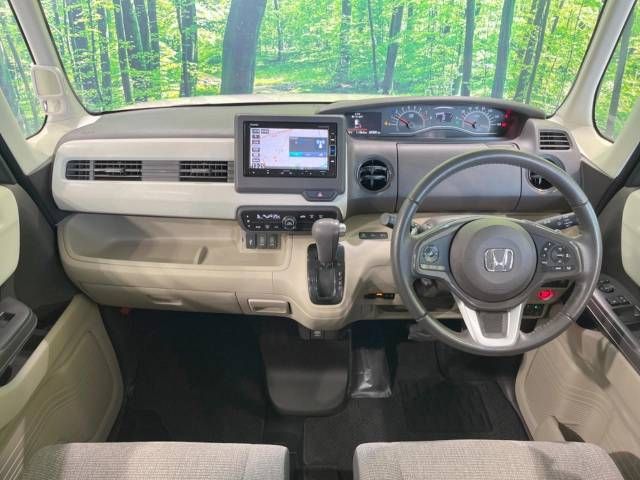 Honda N BOX CUSTOM 2019-01 192917-1
