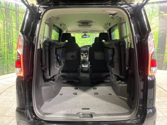 Nissan SERENA 2018-07 11960-11