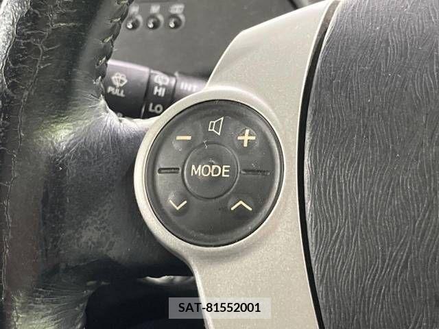 Toyota PRIUS 2009-08 327596-7