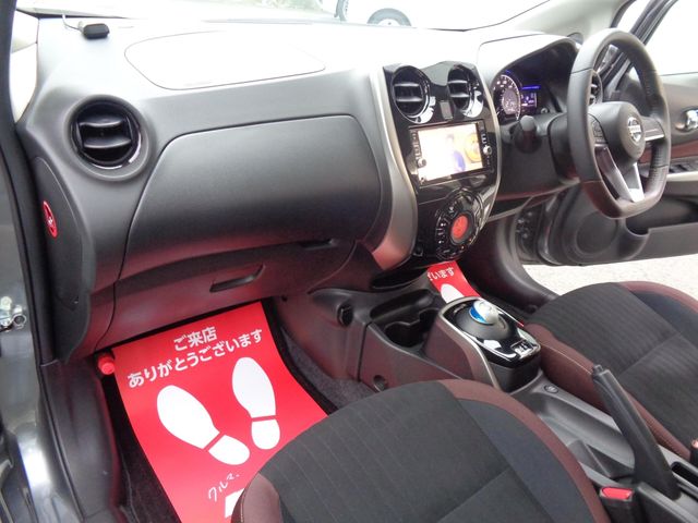 Nissan NOTE 2017-01 17162-15