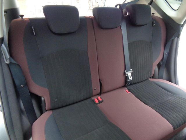 Nissan NOTE 2017-01 17162-9