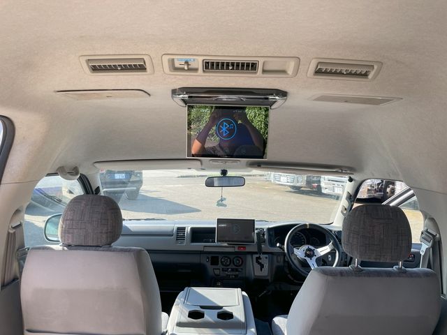 Toyota HIACE COMMUTER 2005-12 22378-15