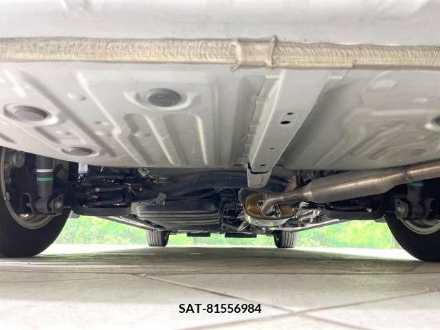 Toyota ESQUIRE 2016-05 205985-19