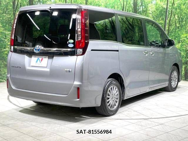 Toyota ESQUIRE 2016-05 205985-17