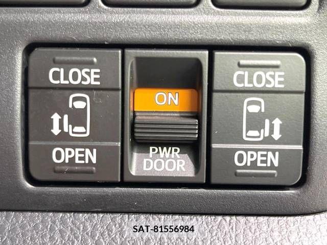Toyota ESQUIRE 2016-05 205985-5
