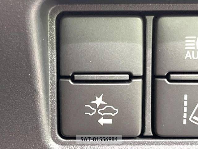 Toyota ESQUIRE 2016-05 205985-4