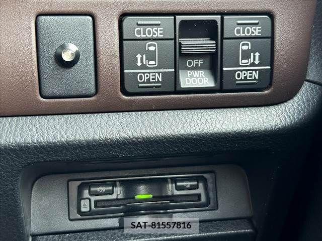 Toyota ESQUIRE 2020-06 268594-6
