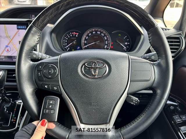Toyota ESQUIRE 2020-06 268594-5