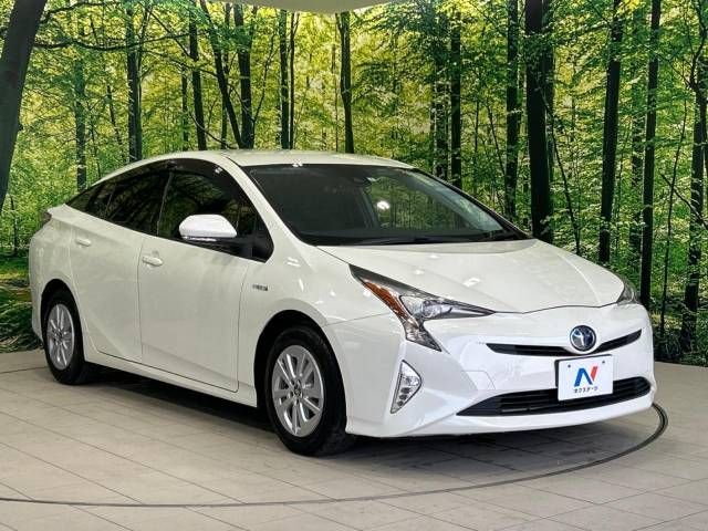 Toyota PRIUS 2017-06 12676-16