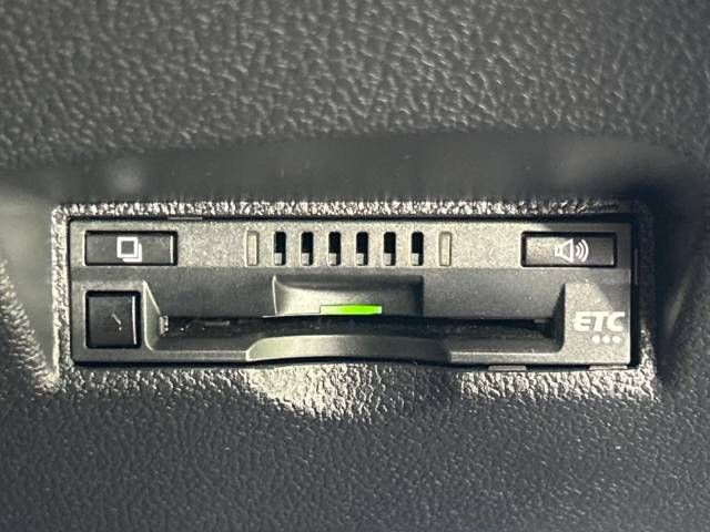 Toyota PRIUS 2017-06 12676-5