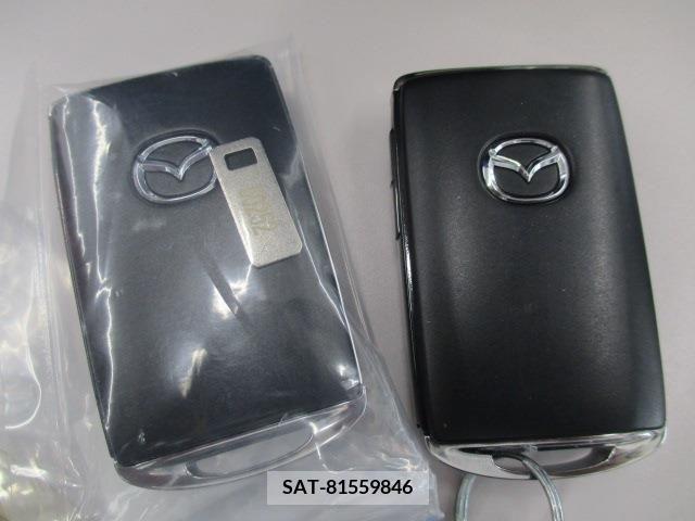 Mazda MAZDA3 2022-12 363293-16