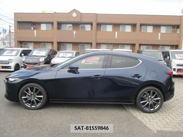 Mazda MAZDA3 2022-12 363293-24