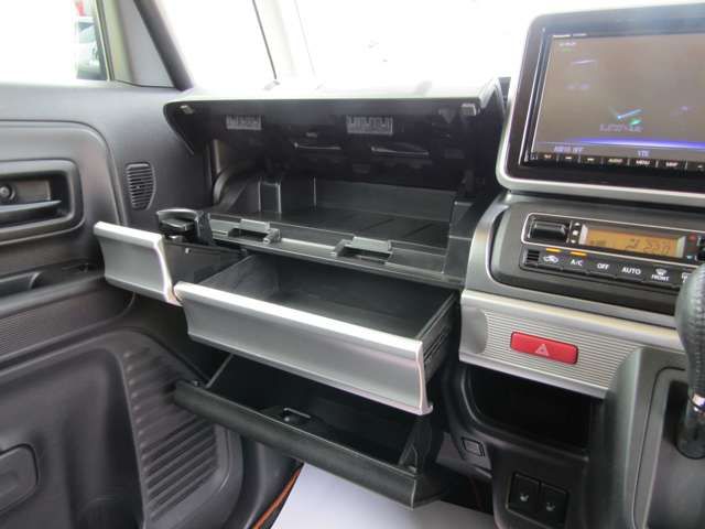 Suzuki SPACIA 2021-02 188550-15