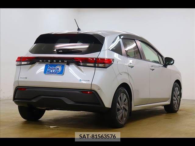 Nissan NOTE 2022-02 302488-18